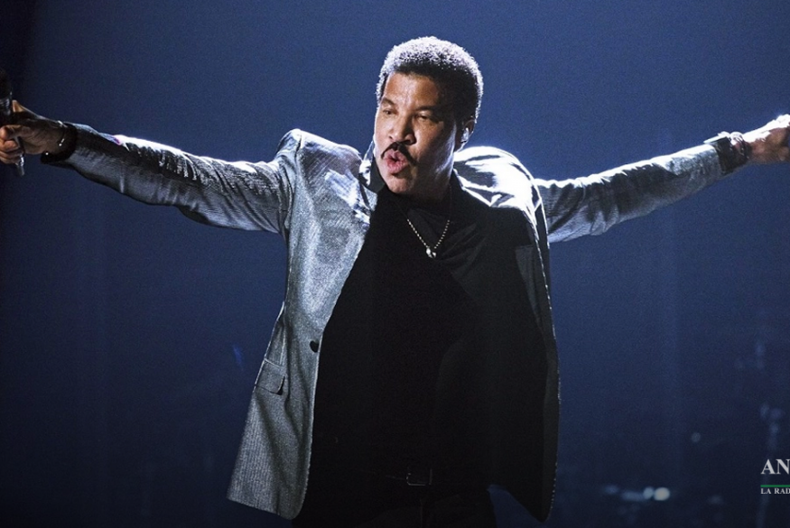 Lionel Richie sarà onorato agli American Music Awards 2022